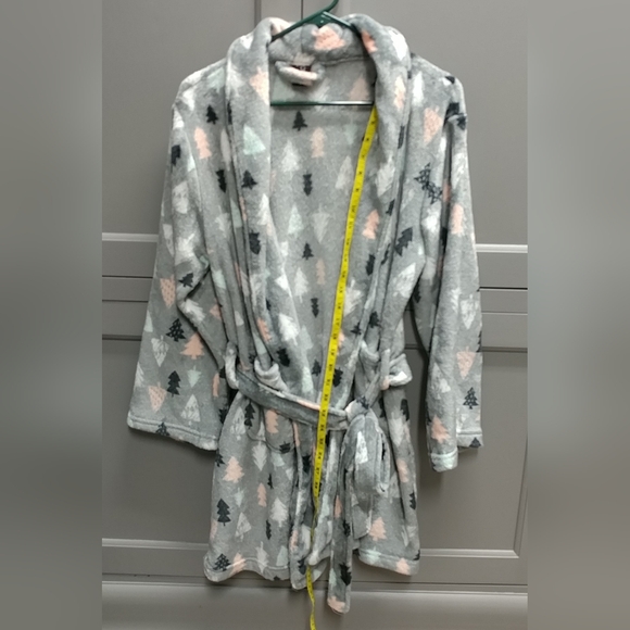 Plush Robe Tree Design Ladies Small w/ Pockets Belt Gray Black Pink Green White - Picture 5 of 16